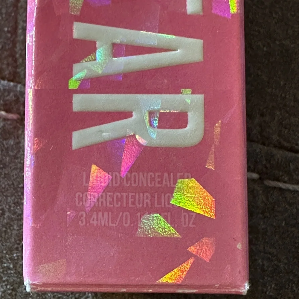 NIP Jeffree Star Cosmetics Magic Star Liquid Concealer.